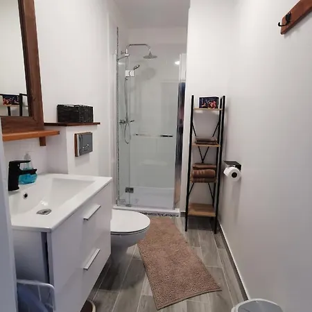 Guest house Bursztynowa 1 *