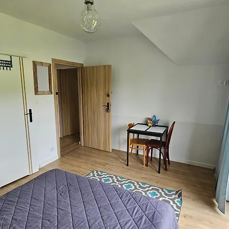 Bursztynowa 1 Guest house *